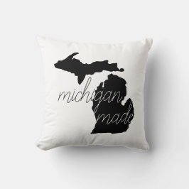 Michigan maakte Typografie met zwart Silhouette Kussen