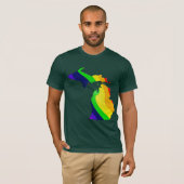 Michigan Map in a Rainbow T-Shirt (Voorkant volledig)