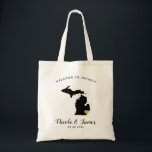 Michigan Map Wedding Welcome Bag Tas Black & Gold<br><div class="desc">Het weekend van de bruiloft heet cadeautas voor gasten uit de stad voor je bruiloft,  met afbeelding van Michigan,  met gouden hart.  Vul tas met je favoriete godies.</div>