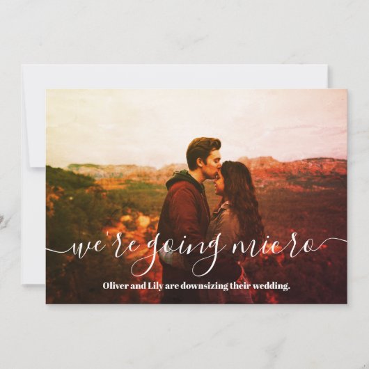 Micro Weddenschap Downsize Foto Eenvoudig script Aankondiging (Voorkant)