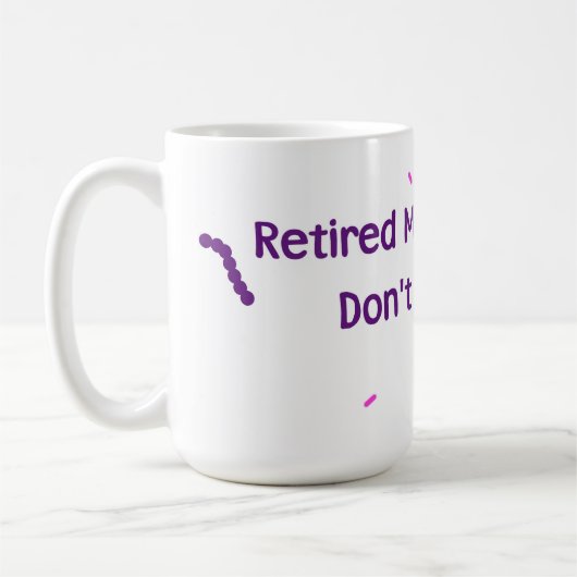 microbioloog in ruste koffiemok (Links)