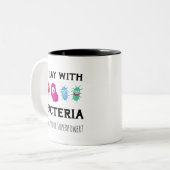 Microbioloog microscopisch bioscoopstudenten tweekleurige koffiemok (Voorkant links)