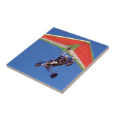 Microlight vliegen in lucht, Westerne kap Tegeltje (Zijkant)