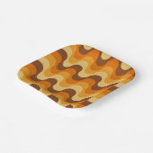Mid Century Modern 1970s Wavy Stripe Pattern Papieren Bordje (Gebogen)