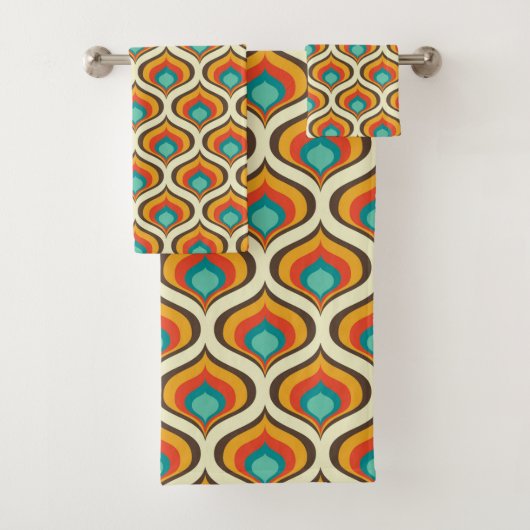 Mid-Century Modern Bath Towel, Flame Pattern Bad Handdoek (Insitu)