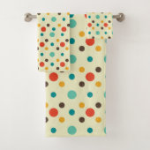 Mid-Century Modern Bath Towel, Polkadot Pattern Bad Handdoek (Insitu)