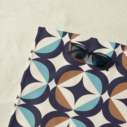 Mid-Century Modern Brown & Blauwgroen Pattern Strandlaken (In situ)