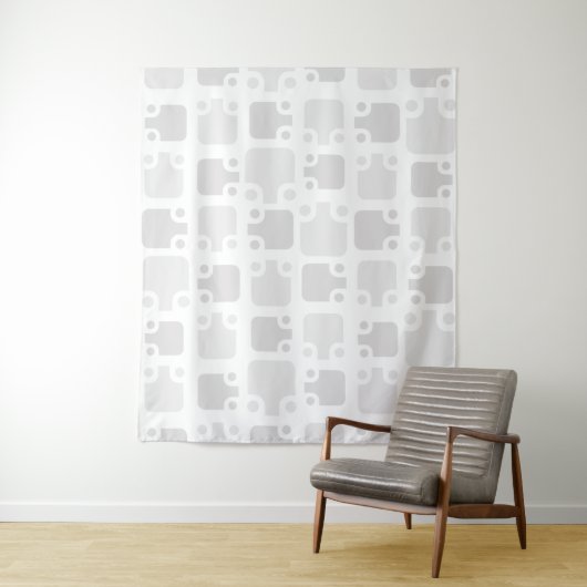 Mid Century Modern Pattern White Wandkleed (In situ)