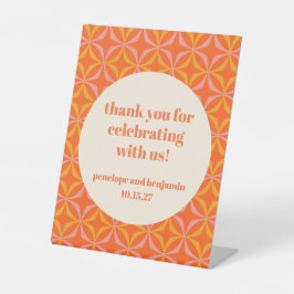 Mid Century Modern Sinaasappel aangepaste bruiloft Reclamebord Met Voetstuk