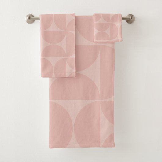 Mid Century Moderne Abstracte Patroon Blush Pink Bad Handdoek (Insitu)