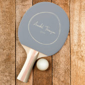 Mid-Century moderne duif grijs met naam Tafeltennisbatje