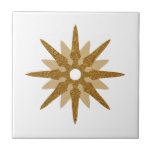 Mid-Century Moderne Single Gold Star Design-kerami Tegeltje<br><div class="desc">Het moderne, geïnspireerde design uit de midden-eeuw met retro gouden starburst witte achtergrond. Eenvoudig, schoon modern design.</div>