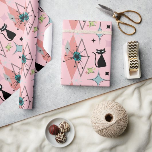 Mid Century moderne sterren en katten patroon roze Cadeaupapier (Crafts)