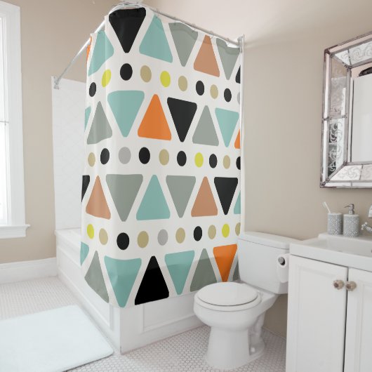 Mid Century Moderne Triangles Stippen Douchegordijn (In situ)