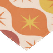 Mid Century Oranje Mod Stars op ogeenpatroon Tafelkleed (Gekanteld)