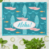 Mid Century Pink Catamaran - Blue Background Theedoek (Gevouwen)