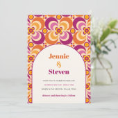 Mid Century Retro Arch Paarse Oranje bruiloft Kaart (Staand voorkant)