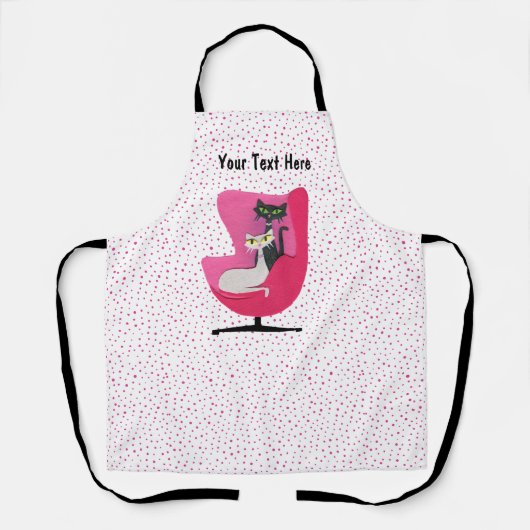 Mid Century Roze Stoel met Twee Katten Roze Stippe Schort (Voorkant)