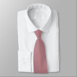 Mid Dusty Roos Roze Verborgen Initialen Solid Colo Stropdas<br><div class="desc">Roze, roze, roze, roze Initialen, vaste kleur. Voor bruiloft of dagelijks, met initialen die u op de achterkant kunt aanpassen of verwijderen als dat niet nodig is. Kan via de optie Verdere aanpassing naar elke kleur van uw keuze worden gewijzigd, of stuur me een bericht als u hierbij hulp nodig...</div>