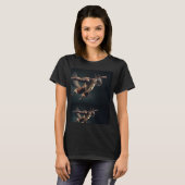 Midair Strength – Minimal Surreal Eekhoorn T-shirt (Voorkant volledig)