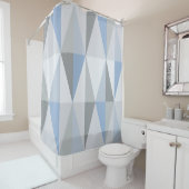 MidCentury Modern Triangles Sky Blue Douchegordijn (In situ)