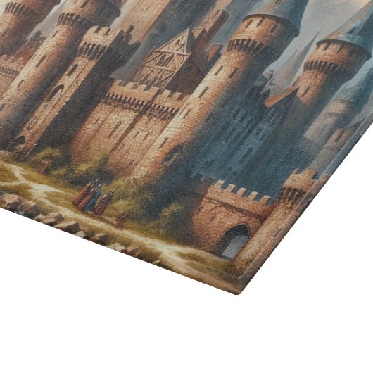 Middeleeuws kasteel bij een rustige rivier bij zon snijplank (Hoek)