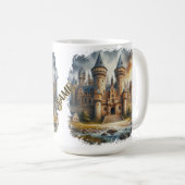Middeleeuws kasteel bij zonsondergang met sfeervol koffiemok (Voorkant rechts)