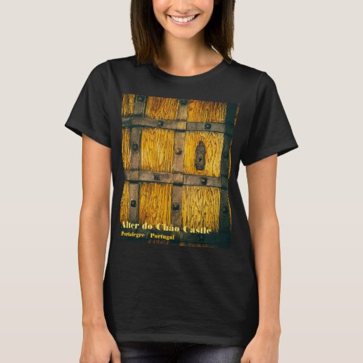 Middeleeuwse kasteelpoort close-up t-shirt (Voorkant)