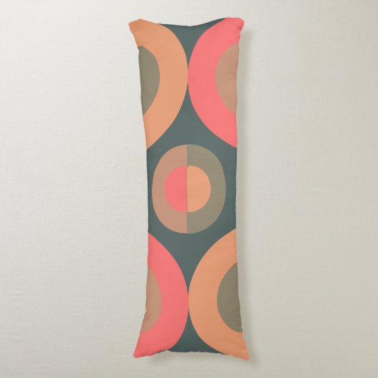 Middeleeuwse moderne zalm en olijven lichaamskussen (Voorkant Verticaal)