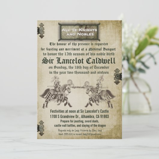 Middeleeuwse Renaissance Verjaardag Trouw Uitnodig Kaart (Staand voorkant)