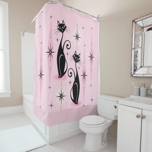 Middelgrote middeleeuwse atoomkatten met middelhog douchegordijn (In situ)