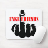 Middelvinger Fake Friends Muismat (Met muis)