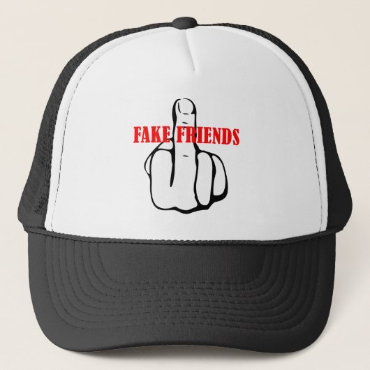 Middelvinger Fake Friends Trucker Pet (Voorkant)