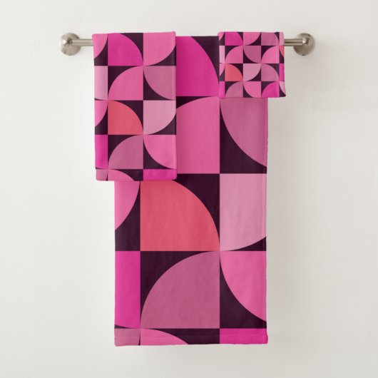 Midden eeuw modern geometrisch patroon roze    bad handdoek (Insitu)