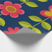 Midden eeuw modern rode bloemen met bladeren cadeaupapier (Hoek)