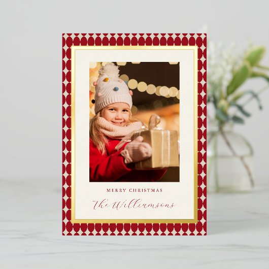 Midden eeuw Rode Verticale Twee Foto's Kerstgoud Folie Feestdagenkaart (Staand Voorkant)