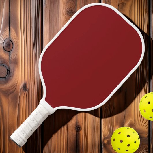 Midden-eeuws modern effen diepe cranberrykleur pickleball paddle