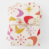 Midden-eeuwse boemerang met atoomsterren inpakpapier vel (In situ)