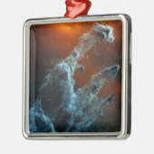 Midden-infrarood de pijlers van de schepping. metalen ornament (Links)