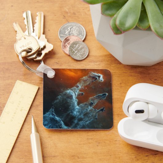 Midden-infrarood de pijlers van de schepping. sleutelhanger (Bureau)