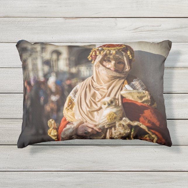 Midden-oostelijk carnavalmasker in Venetië Buitenkussen (Voorkant)