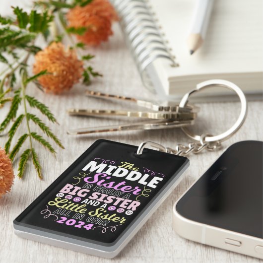 Midden Zus 2024 - een groot en klein zusje Sleutelhanger (Voorkant Rechts)