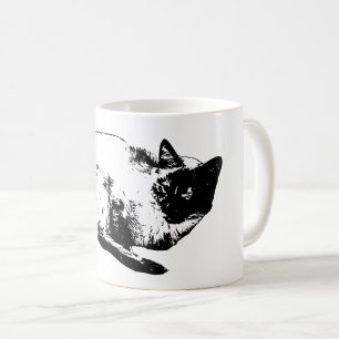 Middenwinterkat in stille rust koffiemok