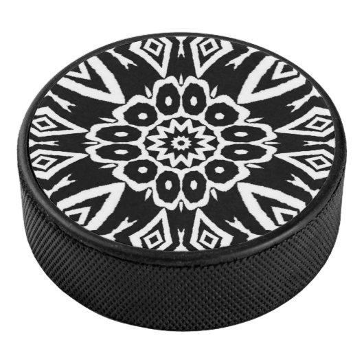 Middernacht Mandala Hockey Puck (3/4)