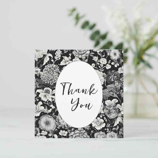 Middernachtbloei: een donkere bloem bedankkaart (Staand voorkant)