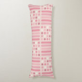 Mideeuwse cirkels roze vanilla lichaamskussen (Voorkant Verticaal)