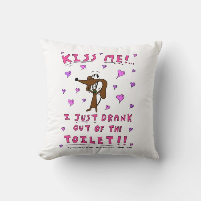 Midge "KISS ME" Pillow - roze Kussen (Voorkant)