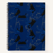 Midnight Black Cats– modern minimal Pattern Notitieboek (Voorkant)