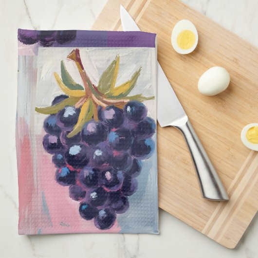 Midnight Black grapes on textured background Theedoek (Quarter Fold)