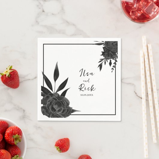 Midnight Bloom: een donkere bloem elegant Servet (Insitu)